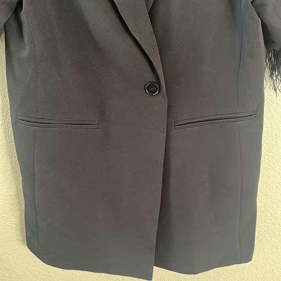 AEL Amy Enjoy Life Black One Button Blazer Feather Sleeve Mini Dress Size Small - Picture 9 of 14